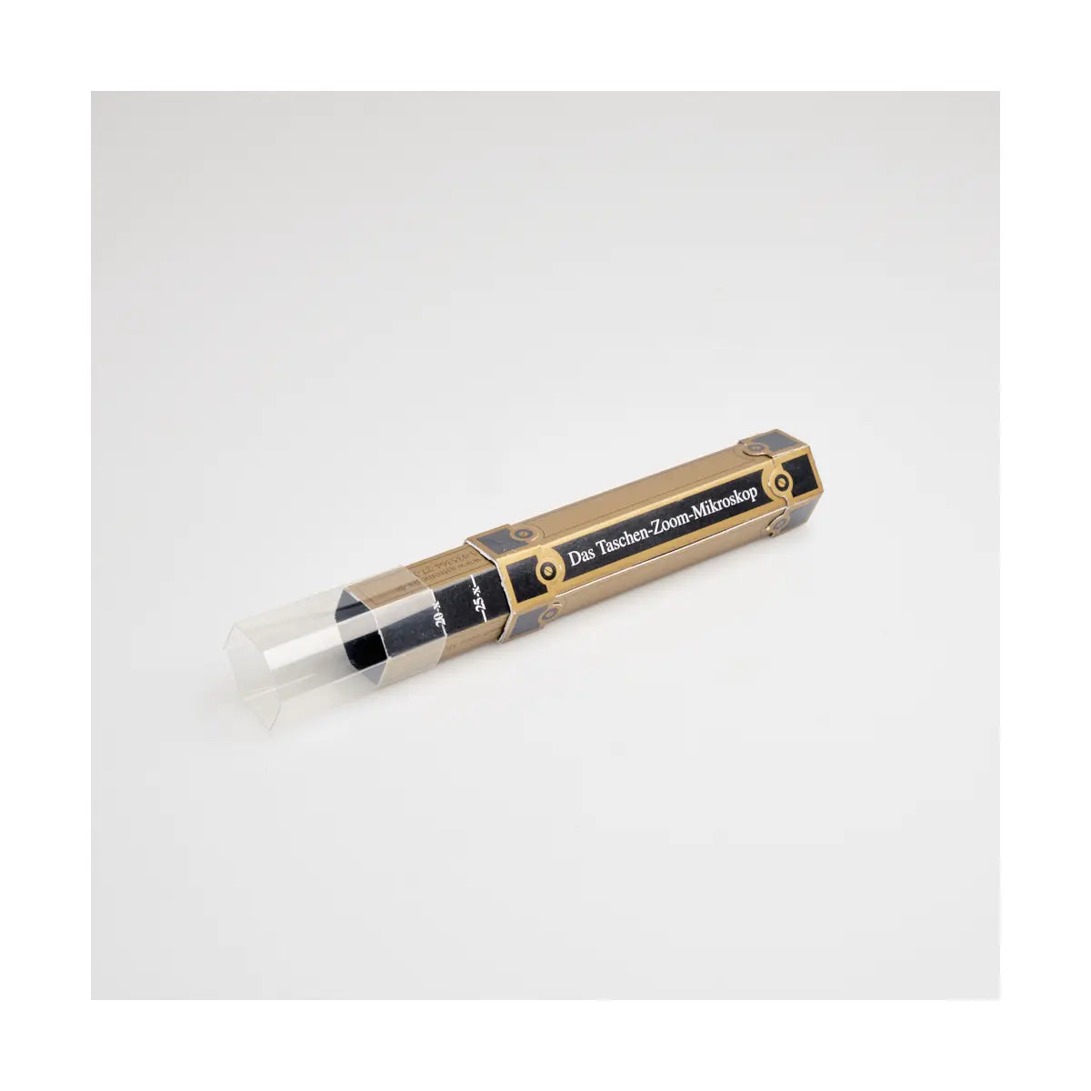 The Pocket Zoom Microscope